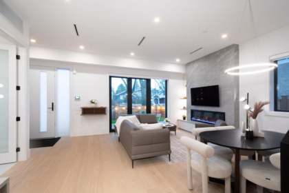 2493 Eton Street, Vancouver, BC, Vancouver — Half Duplex for sale