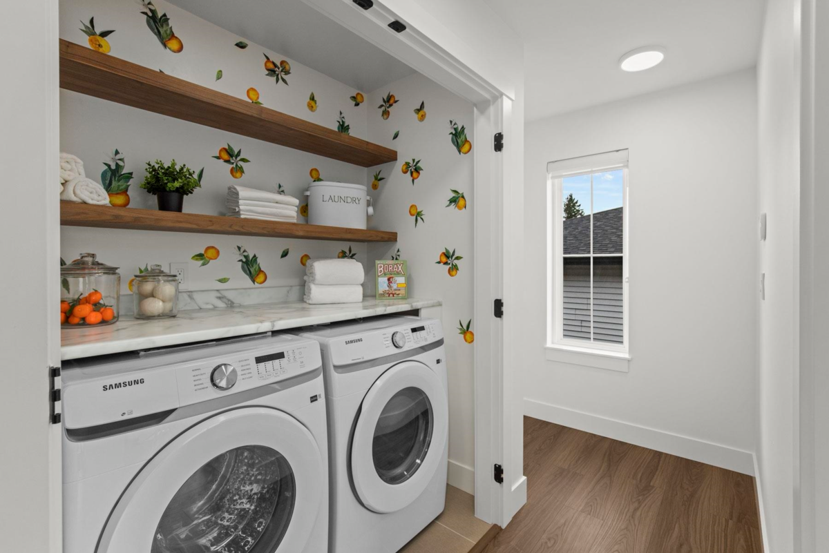 Backyard Photo of 43 6035 141 Street, Surrey, BC