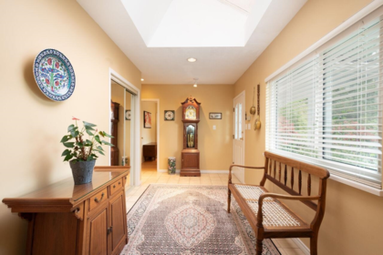 530 E Queens Road, North Vancouver, BC