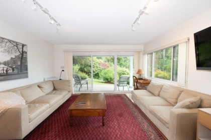 Staircase Photo of 530 E Queens Road, North Vancouver, BC