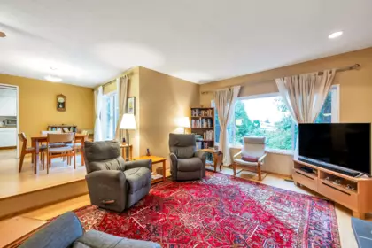 1320 Kent Street, White Rock, BC, White Rock — Single Family Residence for sale