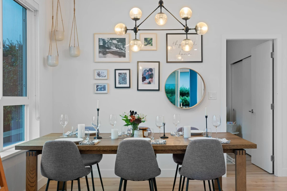 Kitchen Island Photo of 108 1892 Starling Drive, Tsawwassen, BC