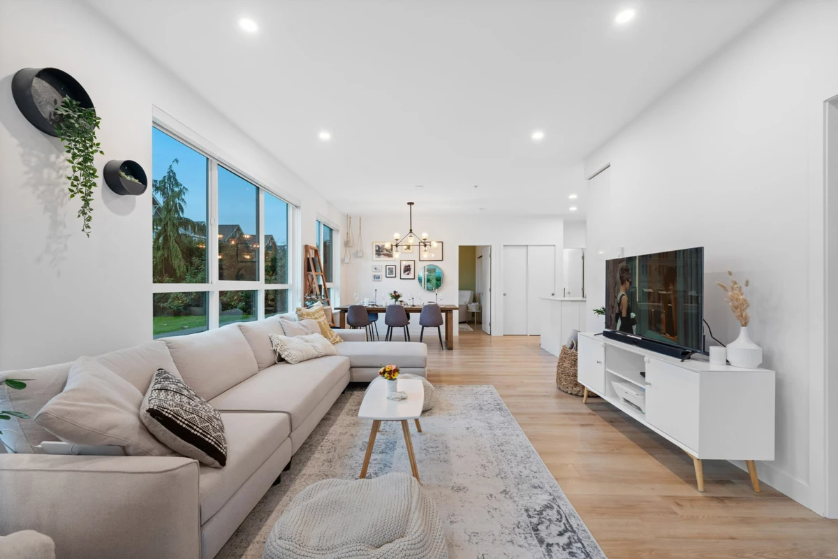 Walk-In Closet Photo of 108 1892 Starling Drive, Tsawwassen, BC