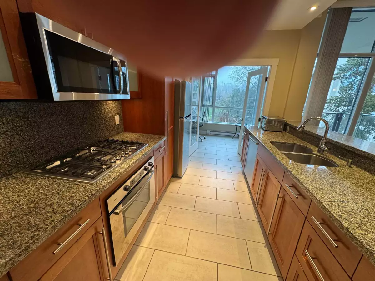 Backyard Photo of 609 4685 Valley Drive, Vancouver, BC