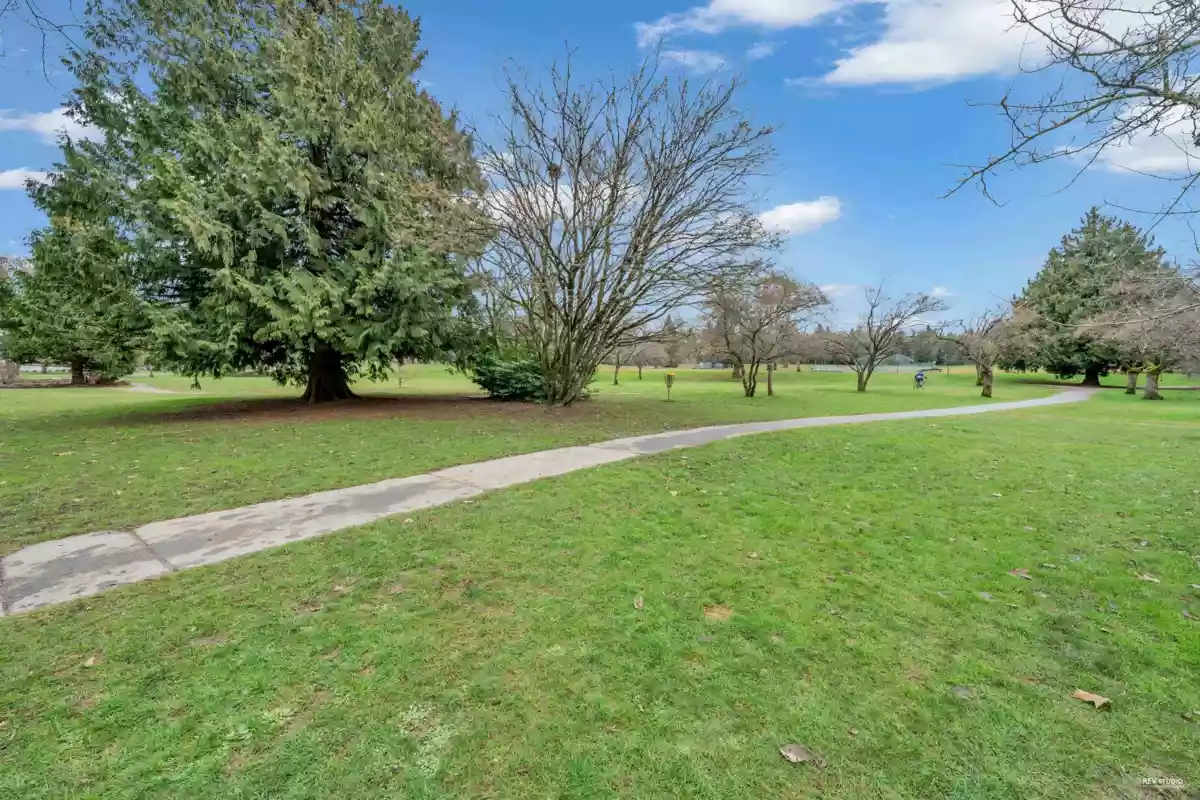 Living Room Photo of 609 4685 Valley Drive, Vancouver, BC