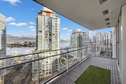 Garden / Landscaping Photo of 1202 1499 W Pender Street, Vancouver, BC