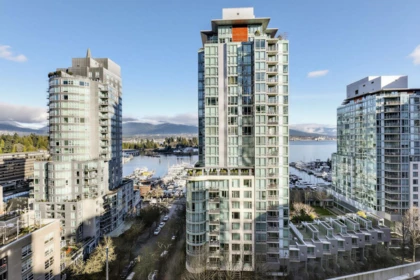 Hot Tub / Spa Photo of 1202 1499 W Pender Street, Vancouver, BC