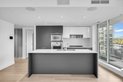 1202 1499 W Pender Street, Vancouver, BC