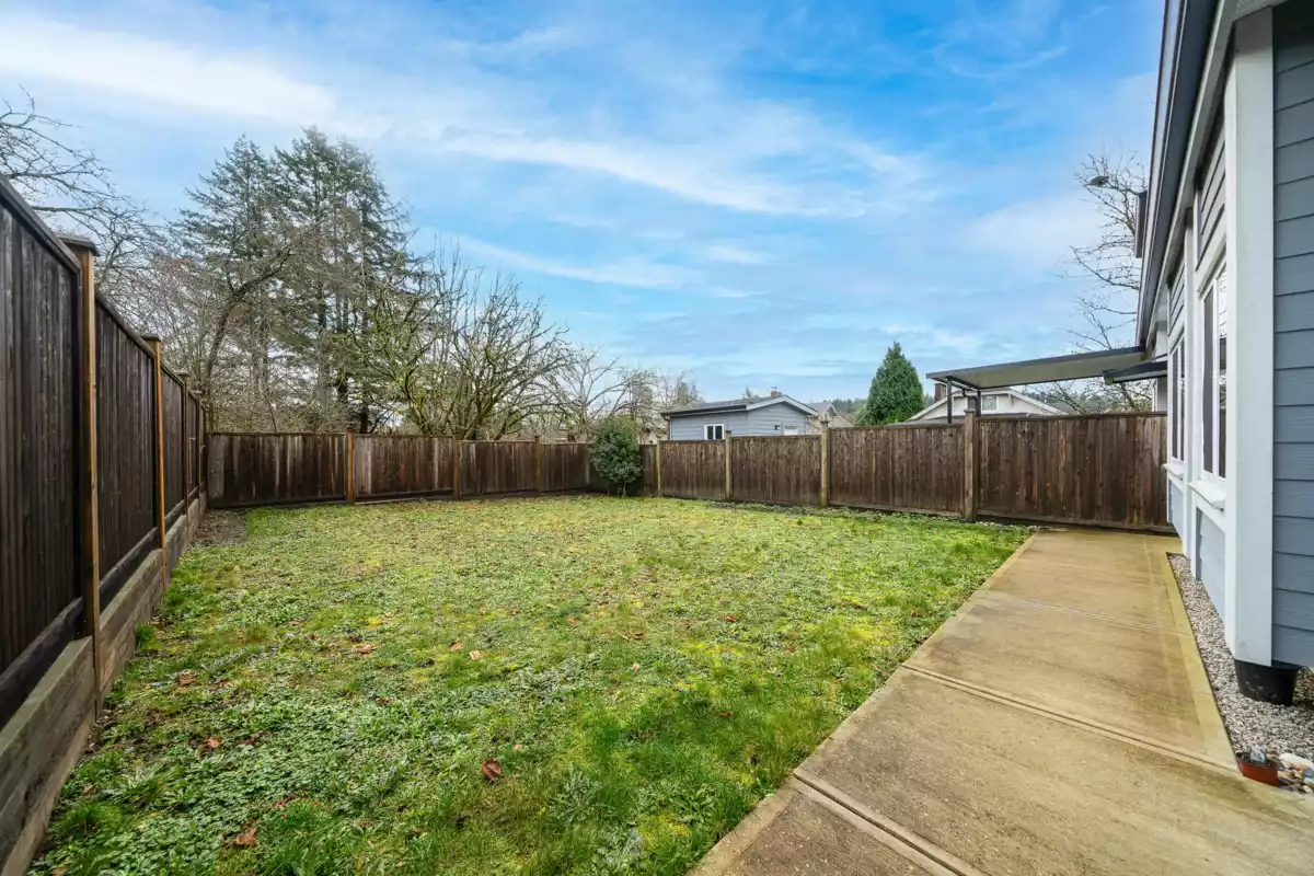 Hallway Photo of 5180 Lorraine Avenue, Burnaby, BC