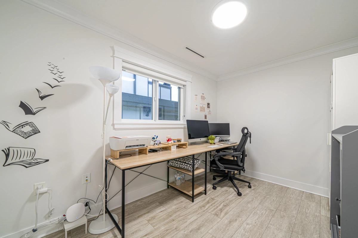 Loft / Bonus Room Photo of 5180 Lorraine Avenue, Burnaby, BC