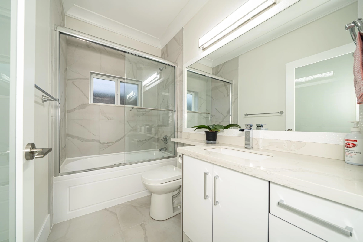 Pantry Photo of 5180 Lorraine Avenue, Burnaby, BC