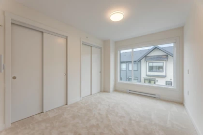 Bedroom 2 Photo of 54 4337 Boundary Road, Richmond, BC