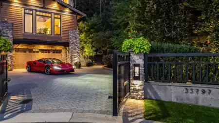 35797 Ledgeview Drive, Abbotsford, BC, Abbotsford — Single Family Residence for sale