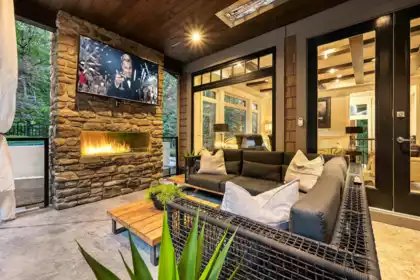 Outdoor Kitchen Photo of 35797 Ledgeview Drive, Abbotsford, BC