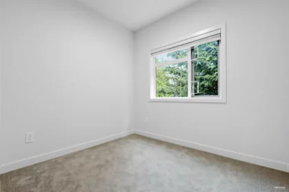 Guest Bathroom Photo of 15 7580 No. 1 Road, Richmond, BC