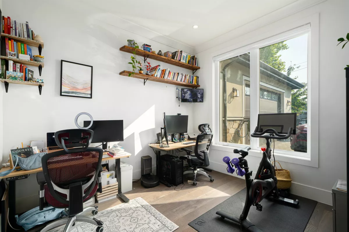 Dining Area Photo of 8631 Odlin Crescent, Richmond, BC