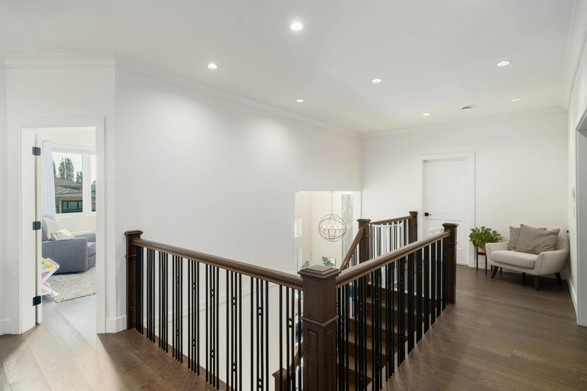 Powder Room Photo of 8631 Odlin Crescent, Richmond, BC