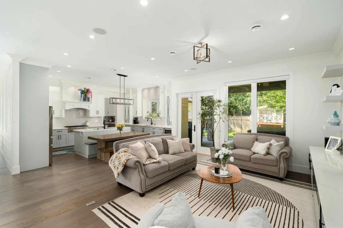 Primary Bathroom Photo of 8631 Odlin Crescent, Richmond, BC