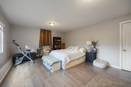 12037 208 Street, Maple Ridge, BC