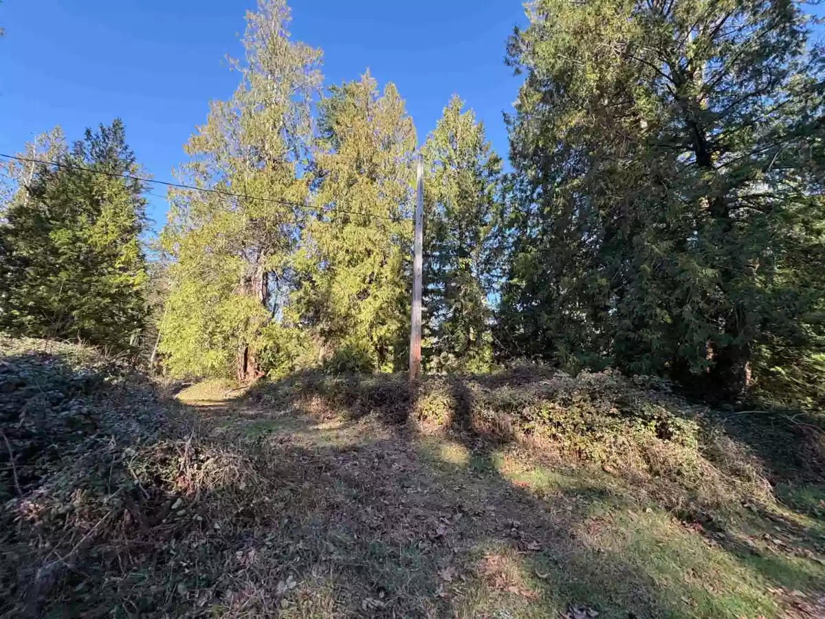 Dining Area Photo of LOT 4 Strahan Road, Gambier Island, BC