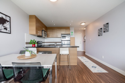 Breakfast Nook Photo of 906 12069 Harris Road, Pitt Meadows, BC