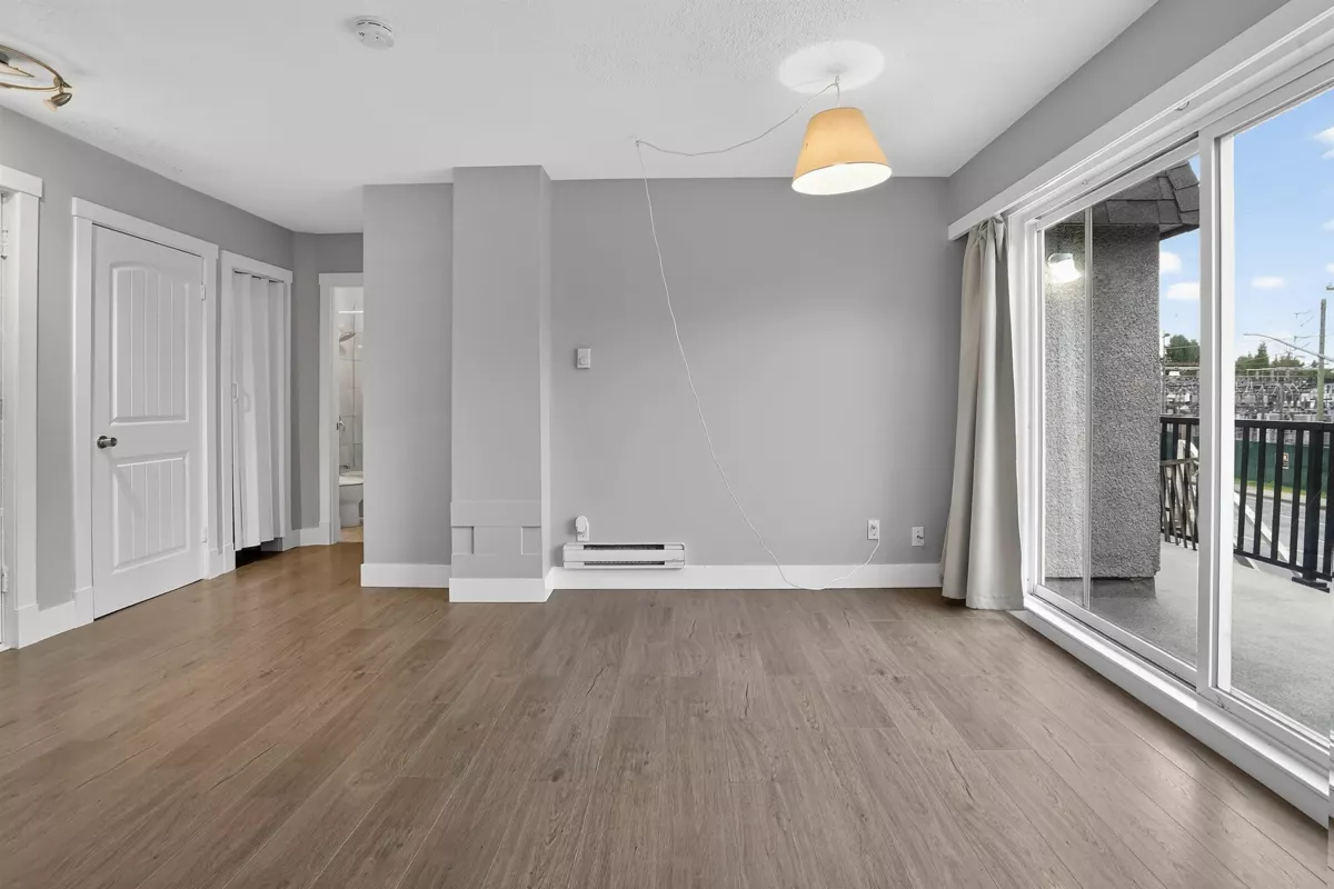 Primary Bedroom Photo of 18 21555 Dewdney Trunk Road, Maple Ridge, BC