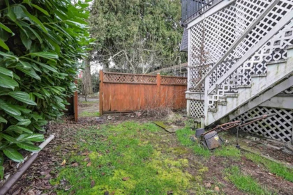 Basement Recreation Room Photo of 18 21555 Dewdney Trunk Road, Maple Ridge, BC