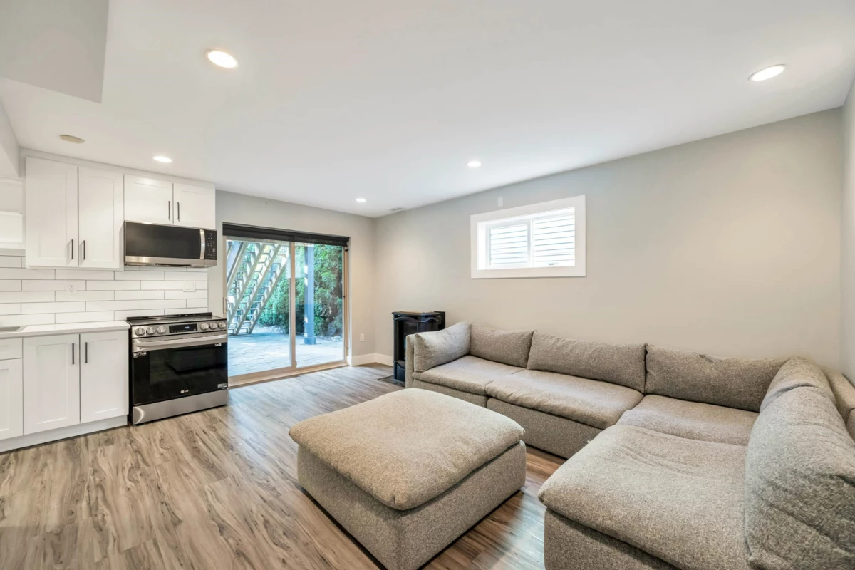 Entry Foyer Photo of 5021 197 Street, Langley, BC