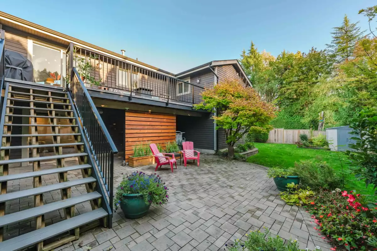 Garden / Landscaping Photo of 5021 197 Street, Langley, BC