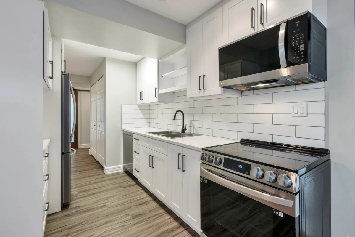 Hallway Photo of 5021 197 Street, Langley, BC