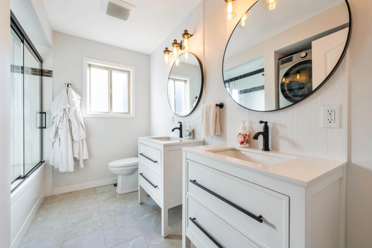 Powder Room Photo of 5021 197 Street, Langley, BC