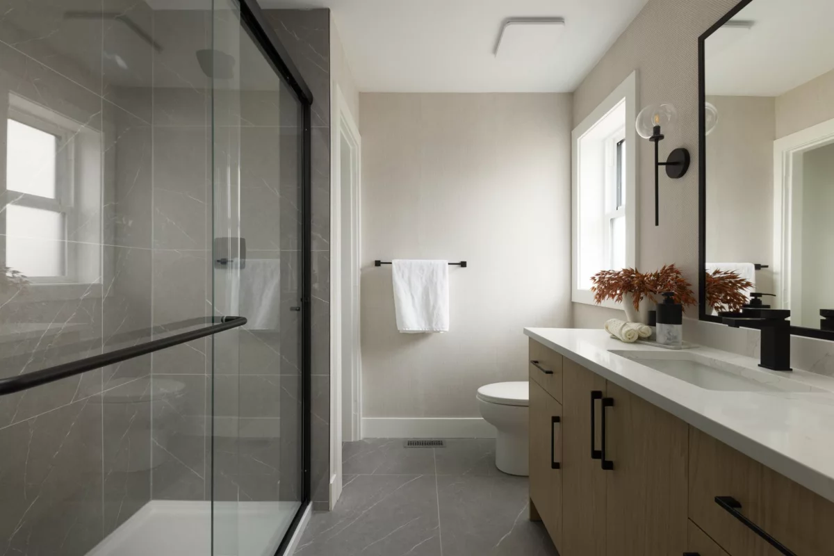 Laundry Room Photo of 14 1641 King Crescent, Abbotsford, BC