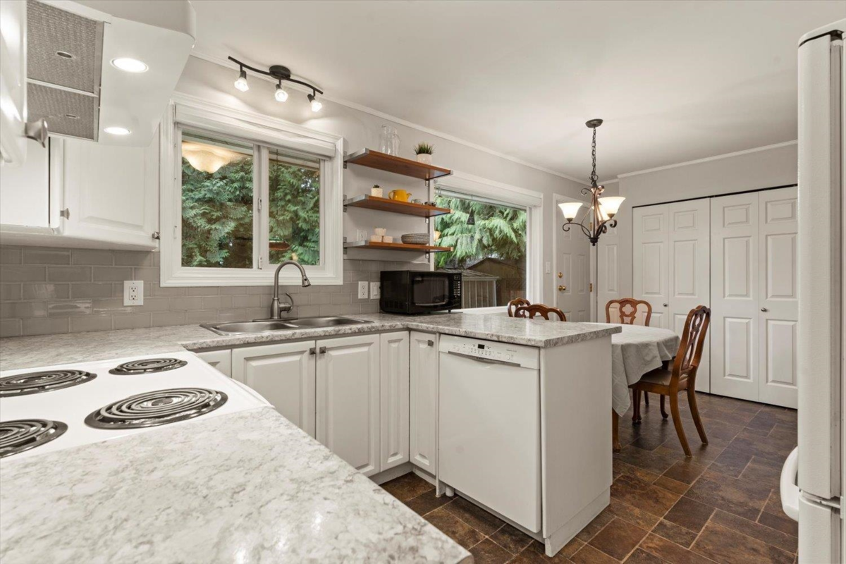 Bedroom 2 Photo of 34166 Cedar Avenue, Abbotsford, BC