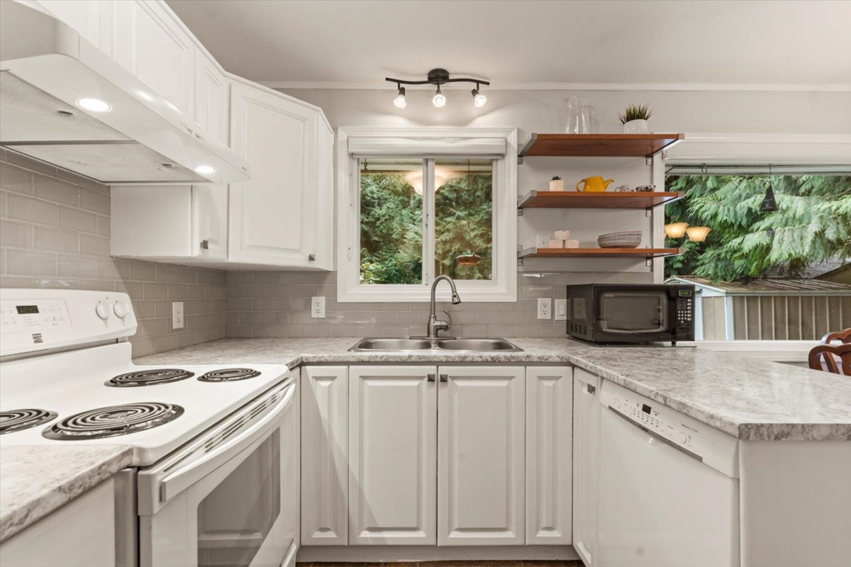 Bedroom 3 Photo of 34166 Cedar Avenue, Abbotsford, BC