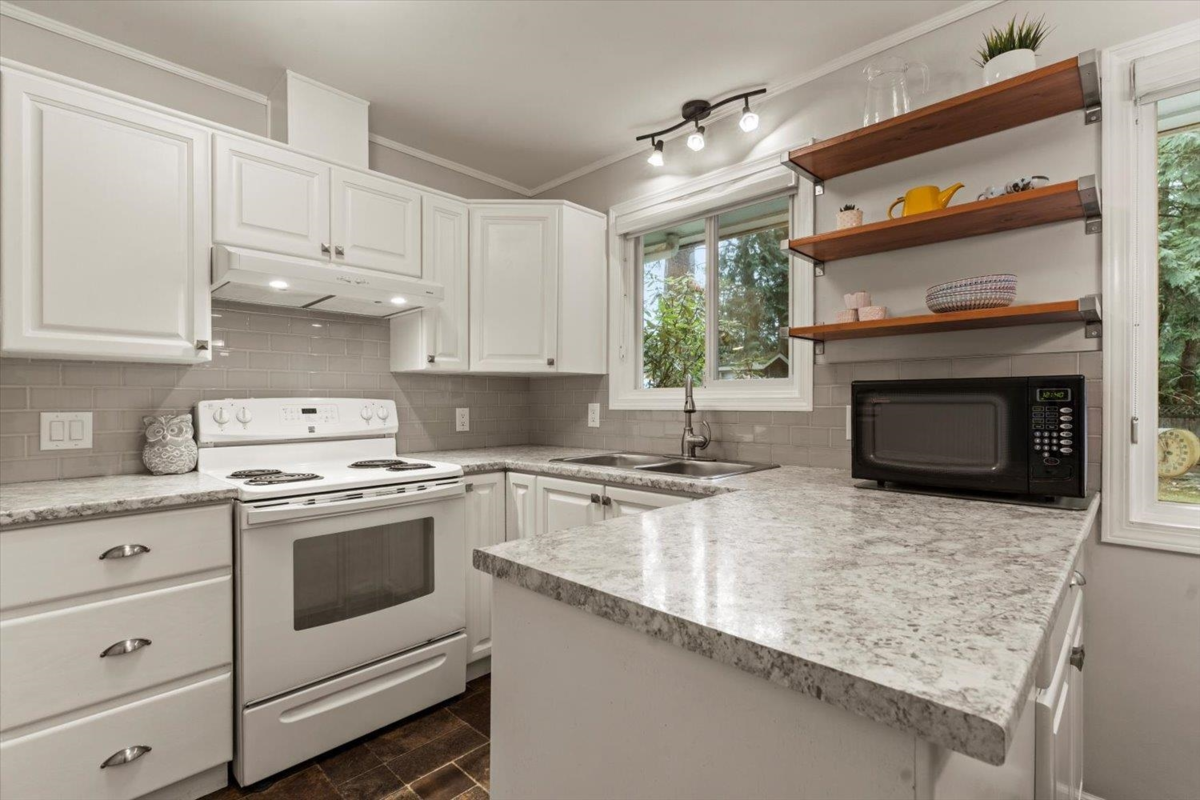 Bedroom 4 Photo of 34166 Cedar Avenue, Abbotsford, BC