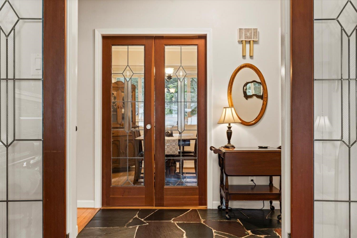 Primary Bedroom Photo of 34166 Cedar Avenue, Abbotsford, BC