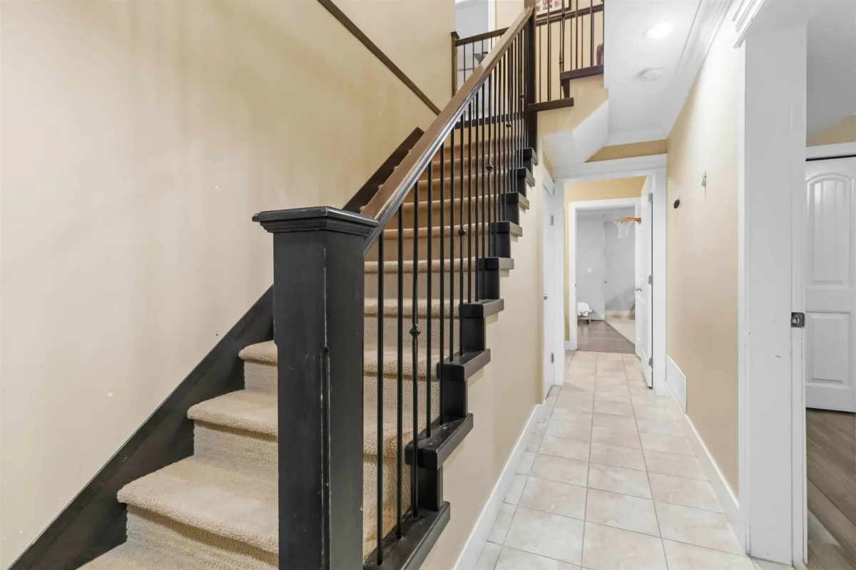Breakfast Nook Photo of 8546 Alexandra Street, Mission, BC