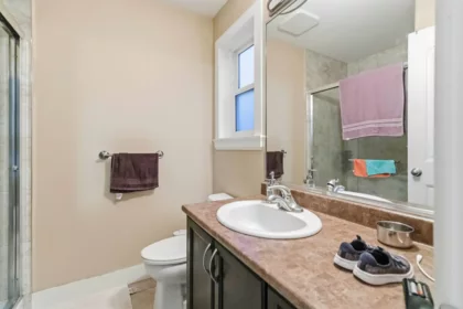 Laundry Room Photo of 8546 Alexandra Street, Mission, BC