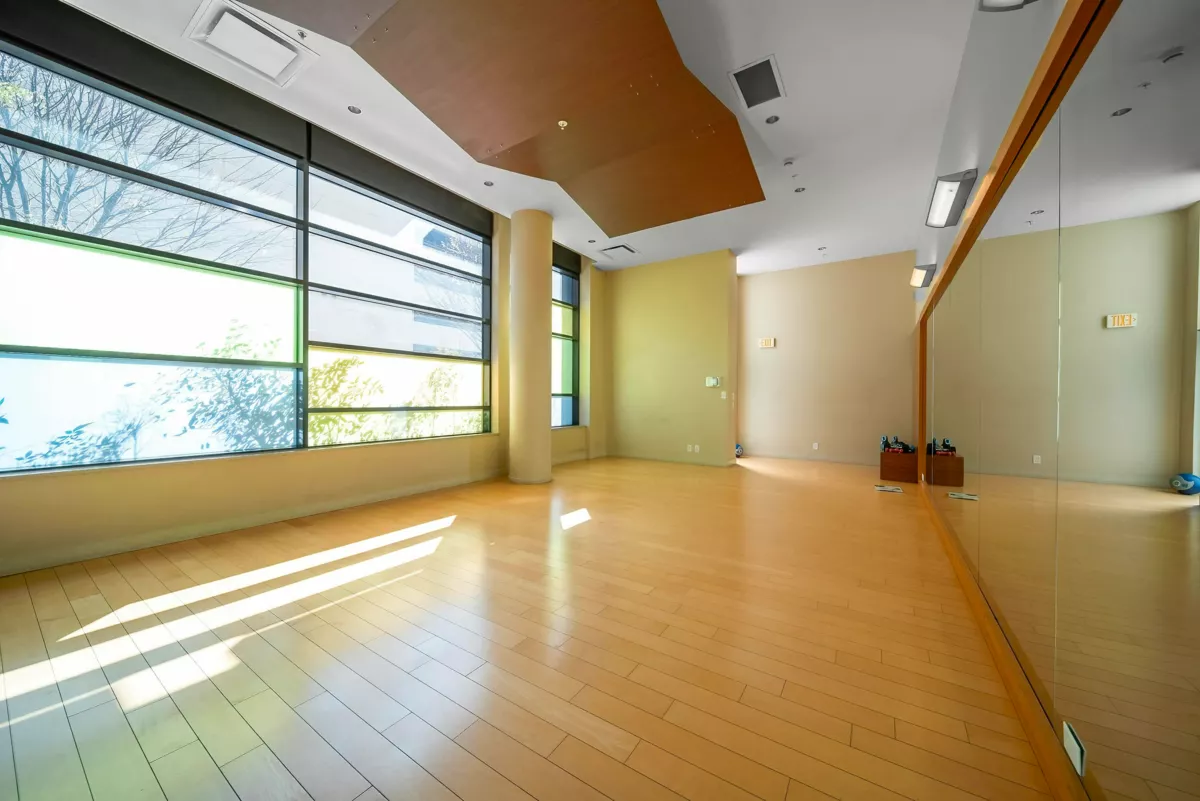 Fitness Center Photo Near PH6 7988 Ackroyd Road, Richmond, BC