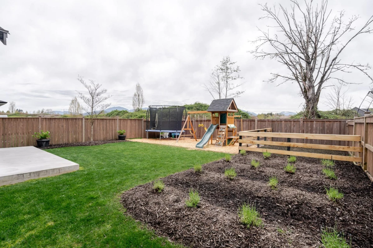 Outdoor Kitchen Photo of 68 46211 Promontory Road, Chilliwack, BC