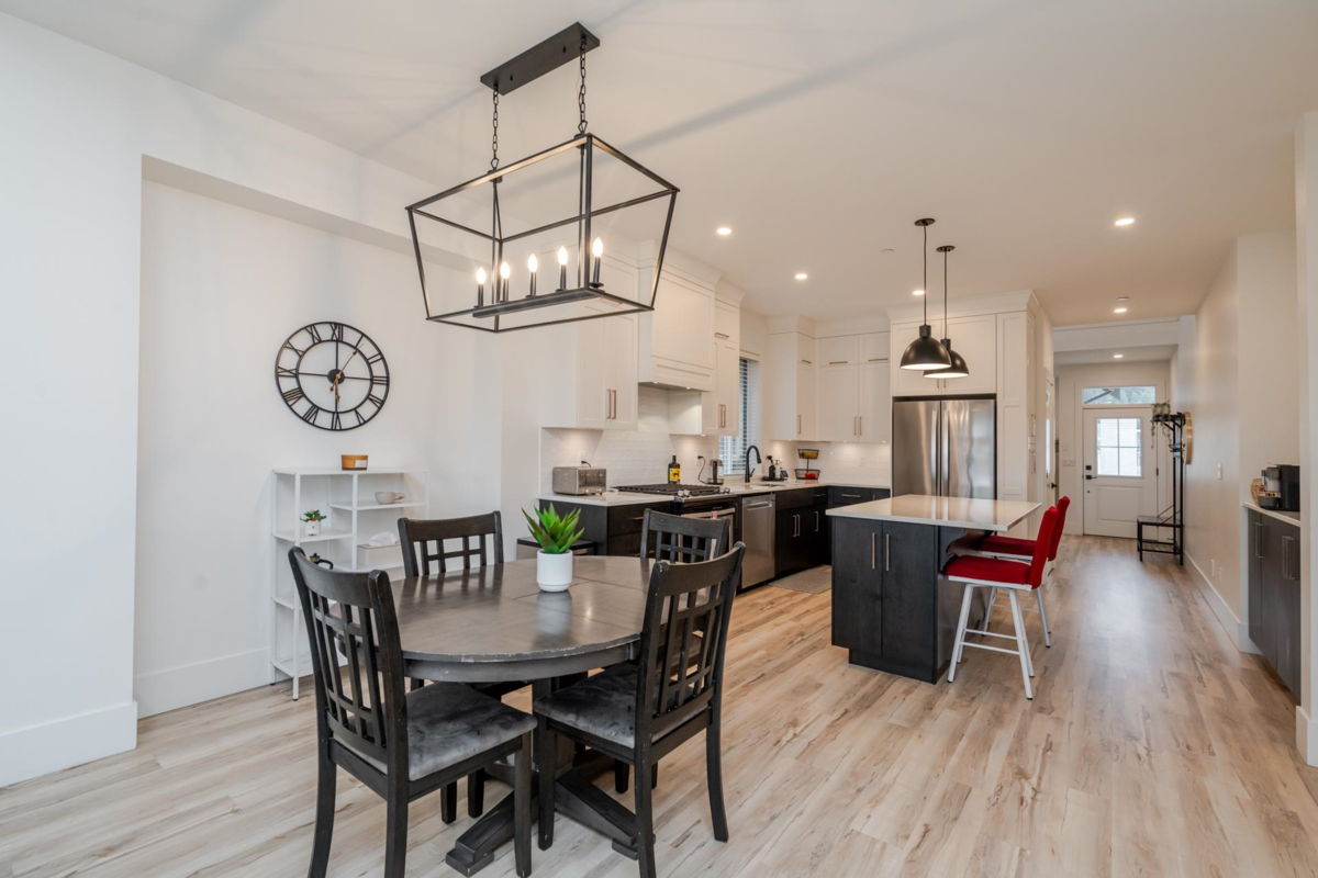 Primary Bathroom Photo of 68 46211 Promontory Road, Chilliwack, BC