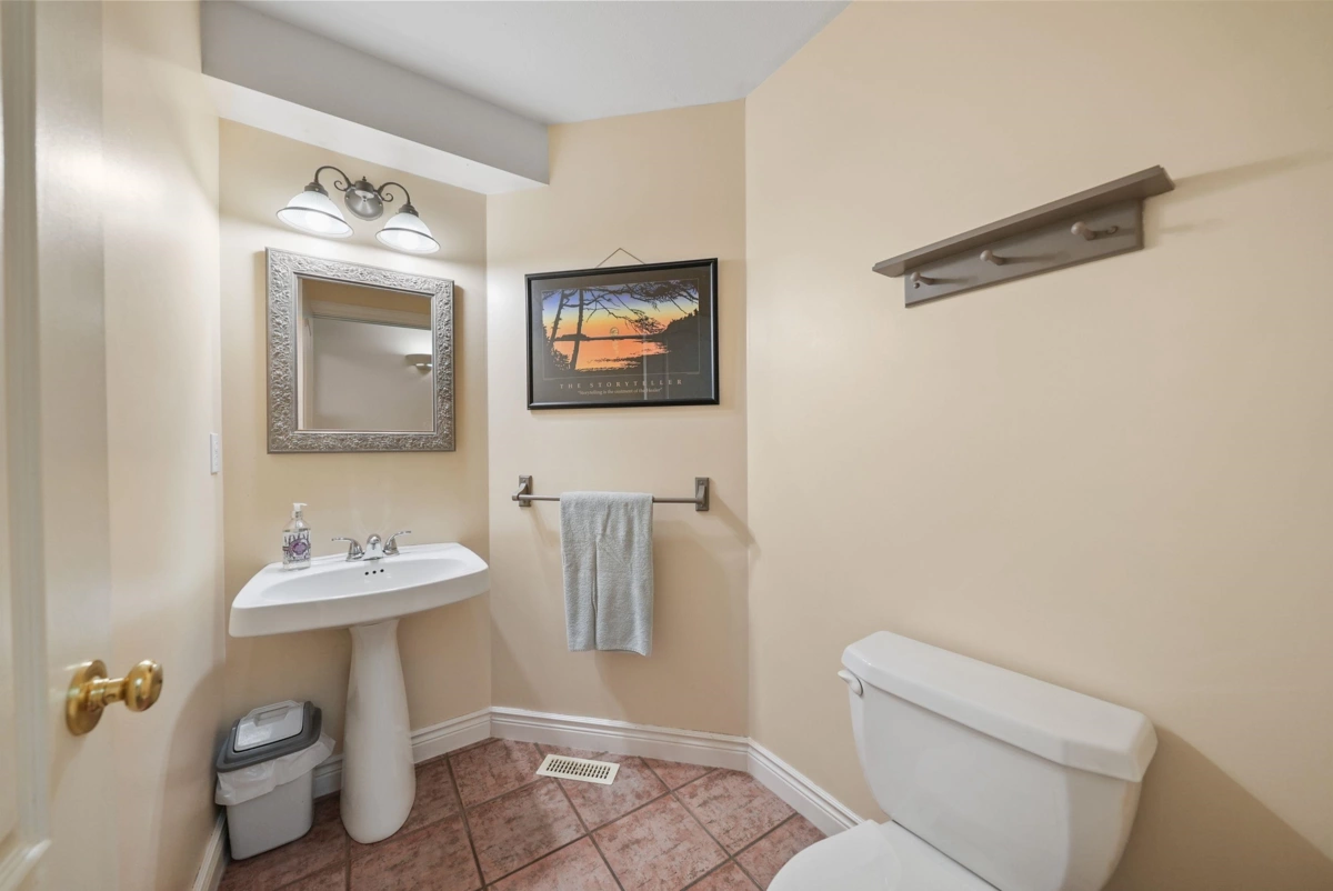 Bedroom 2 Photo of 6203 190 Street, Surrey, BC