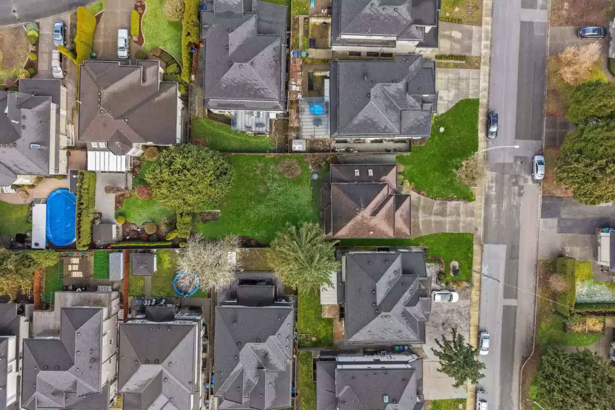 Garage Interior Photo of 6203 190 Street, Surrey, BC