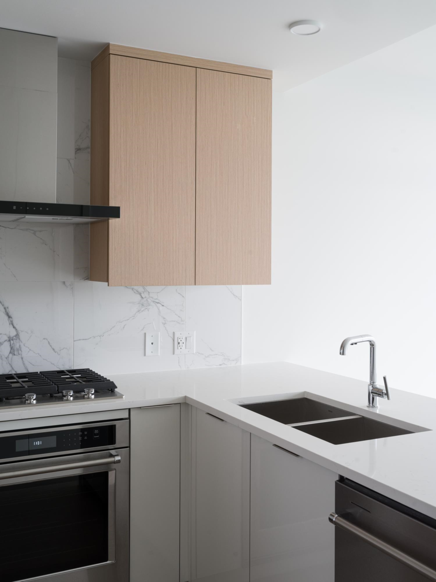 Dining Area Photo of 1304 699 Whiting Way, Coquitlam, BC