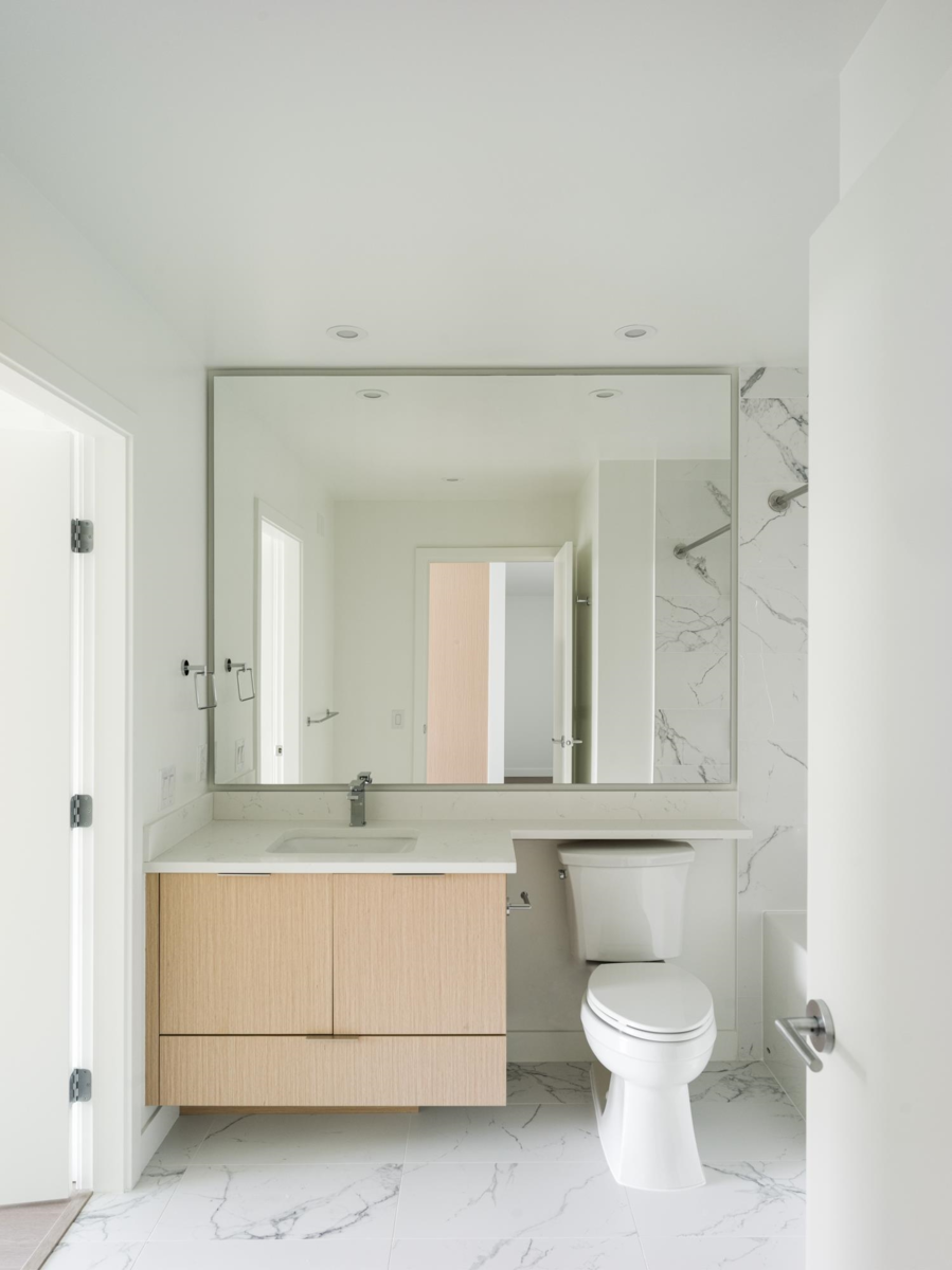 Primary Bathroom Photo of 1304 699 Whiting Way, Coquitlam, BC