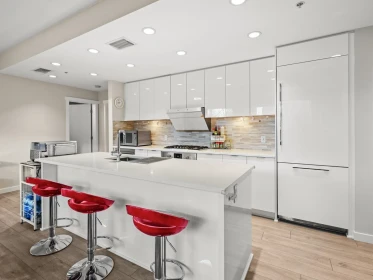 102 9213 Odlin Road, Richmond, BC