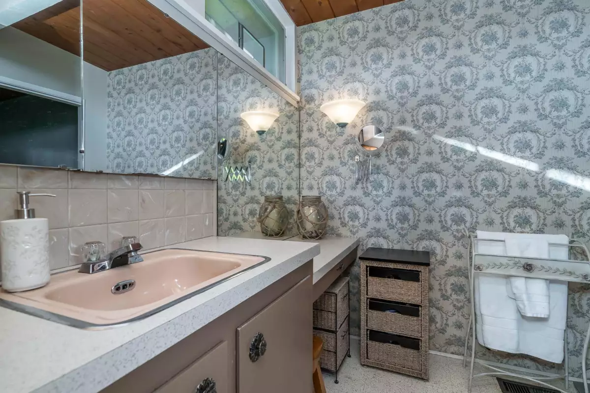 Loft / Bonus Room Photo of 6572 Kempson Crescent, Delta, BC