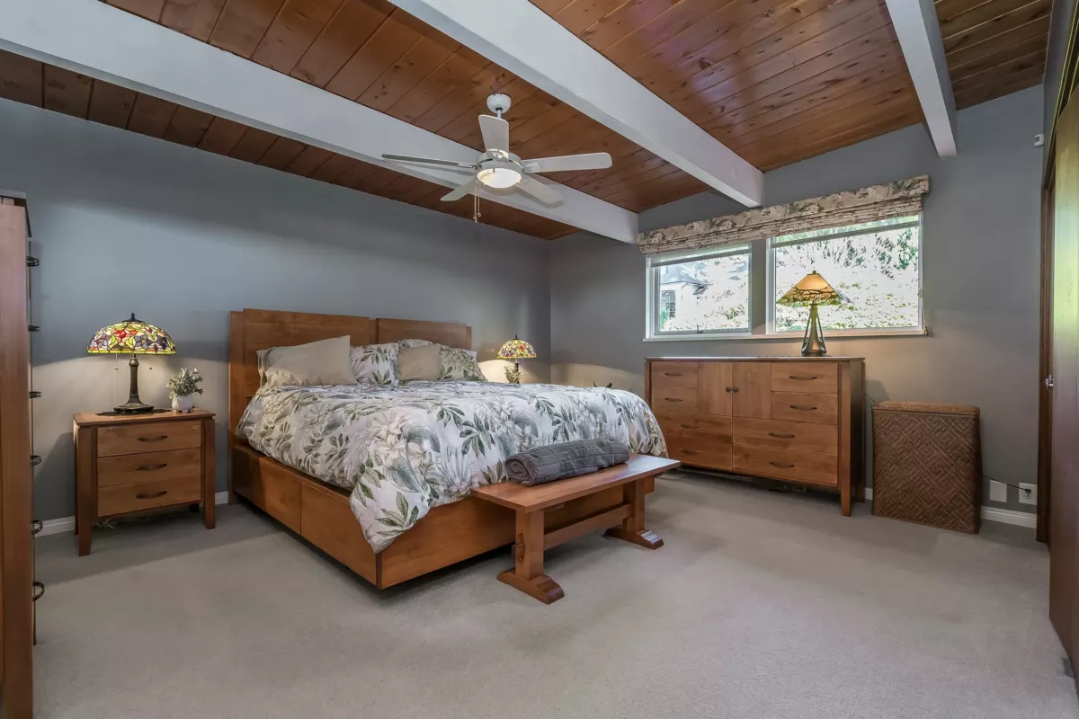 Powder Room Photo of 6572 Kempson Crescent, Delta, BC