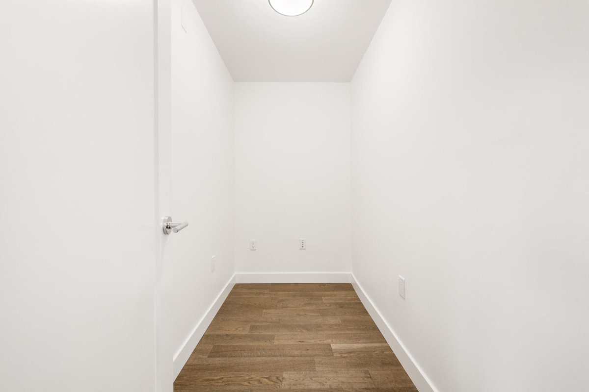 Hot Tub / Spa Photo of 307 2888 Arbutus Street, Vancouver, BC