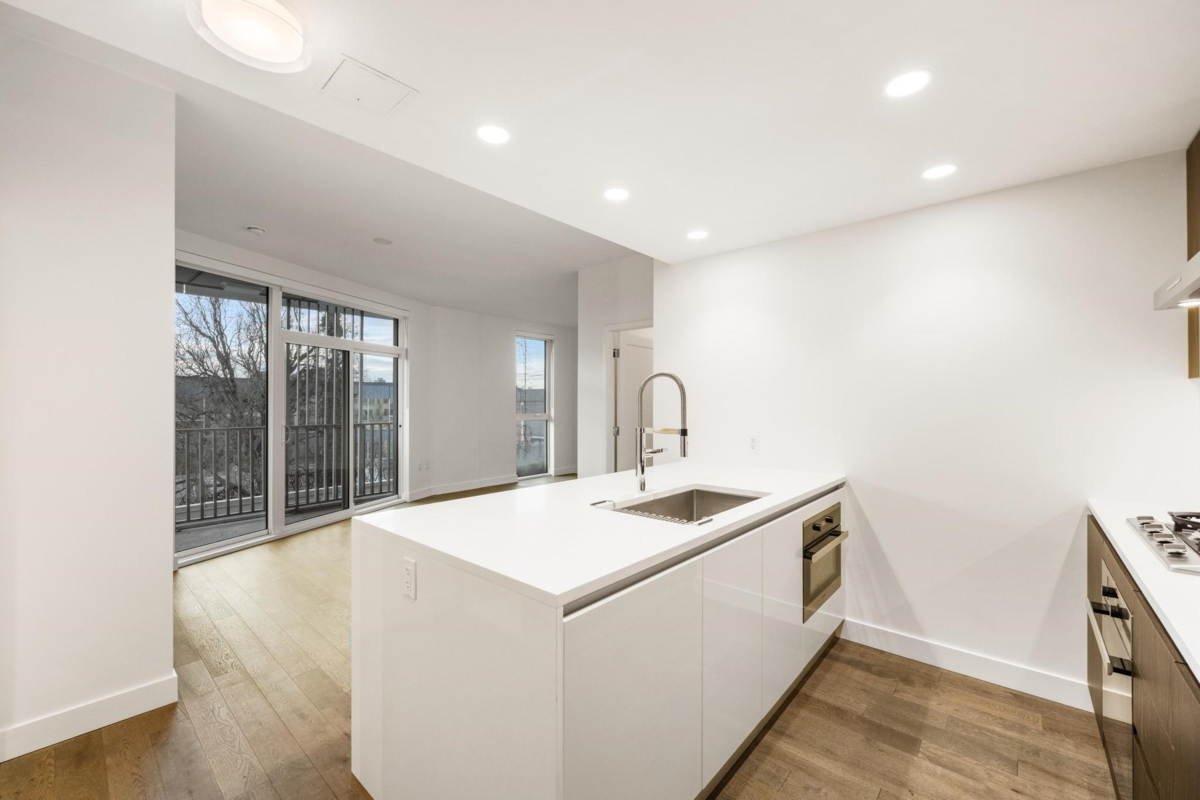 Powder Room Photo of 307 2888 Arbutus Street, Vancouver, BC